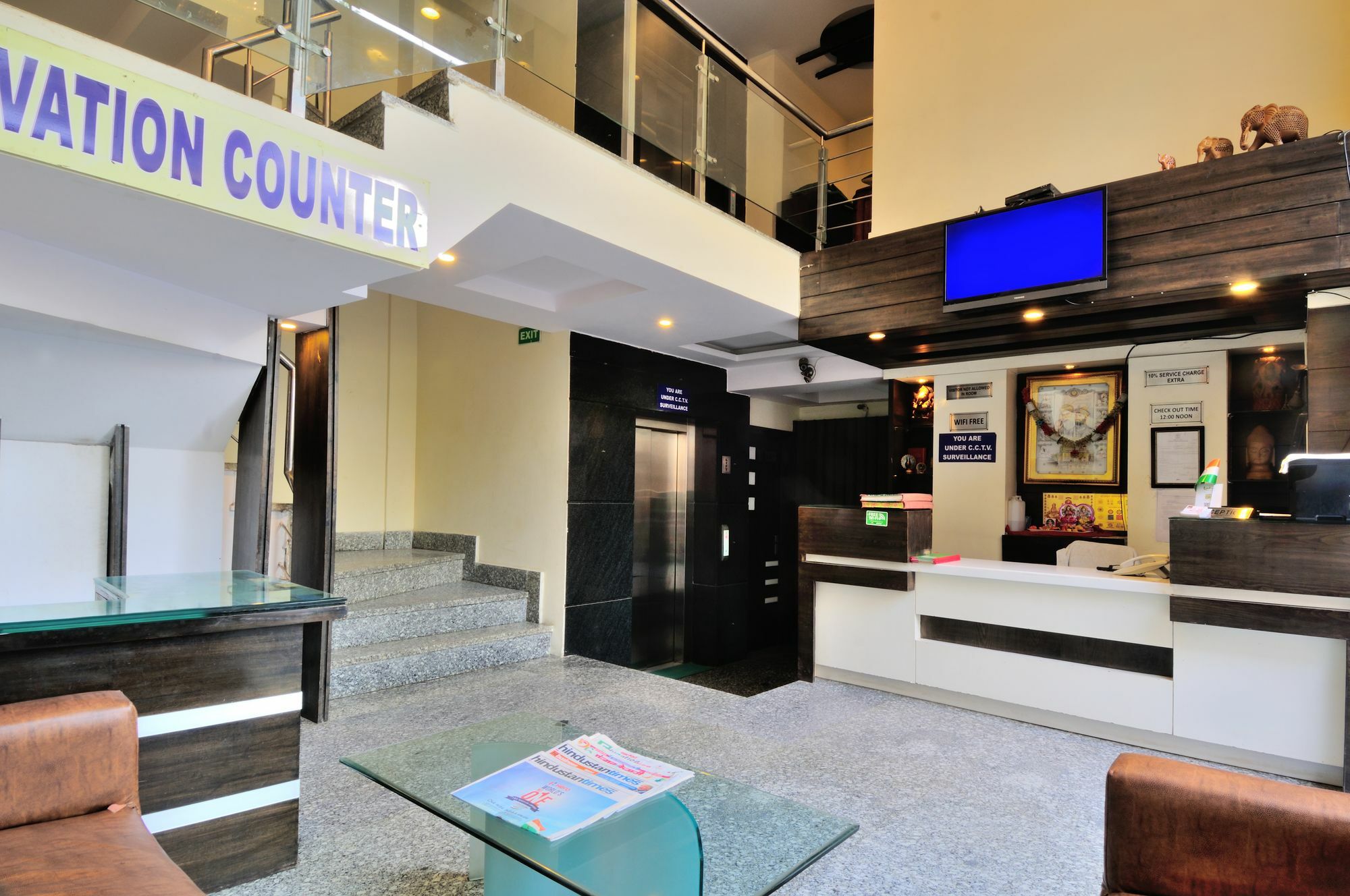 Hotel Gold Star Inn Neu-Delhi Exterior foto